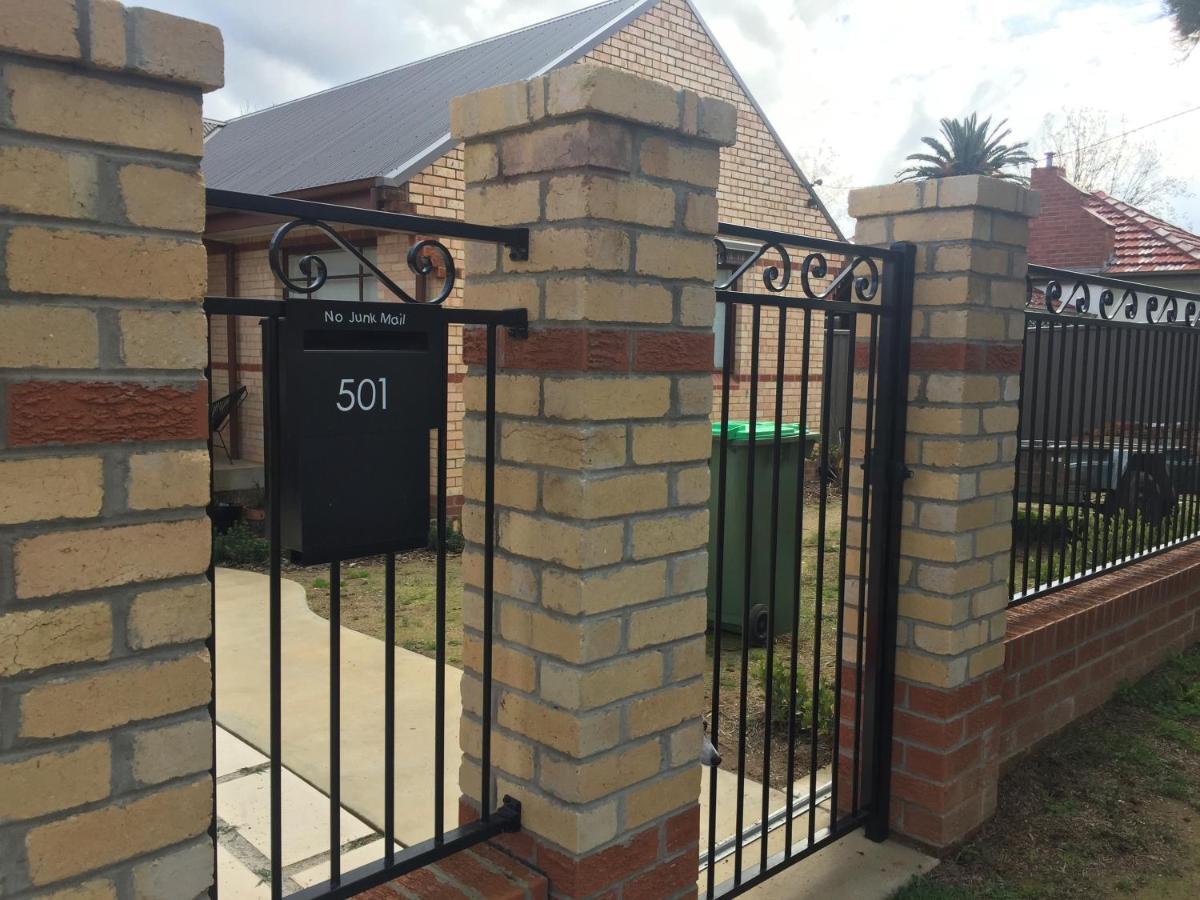 Modern, Private And Close To Town. Albury Dış mekan fotoğraf